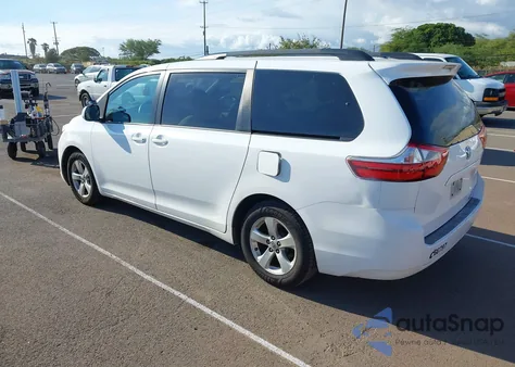 2017 Toyota Sienna Le 8 Passenger из США, поврежденный, VIN 5TDKZ3DC1HS788297